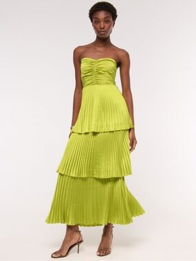 Abercrombie & Fitch | Dresses | The Af Giselle Pleat Release Mididress |  Poshmark